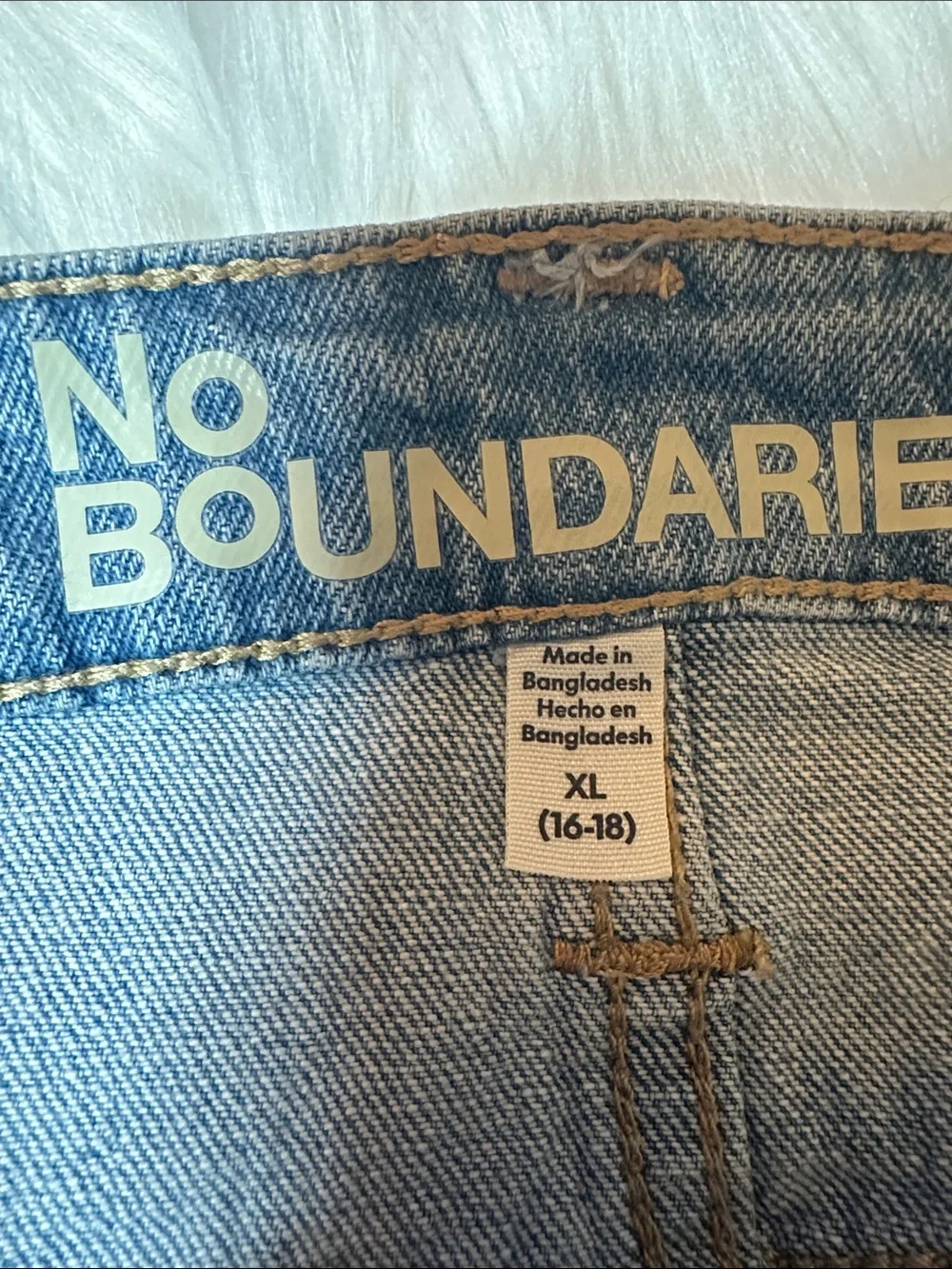 NWT No Boundaries Light Wash Denim Mini Skirt - Light Blue Sz XL 16-18 π¦ - Picture 8 of 10